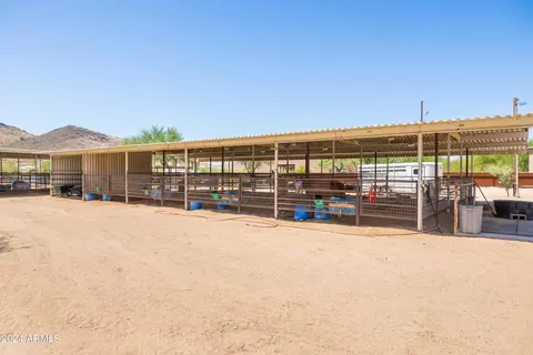 Other - 1525 W Maddock Rd, Phoenix, AZ 85086 photo 2 of 38