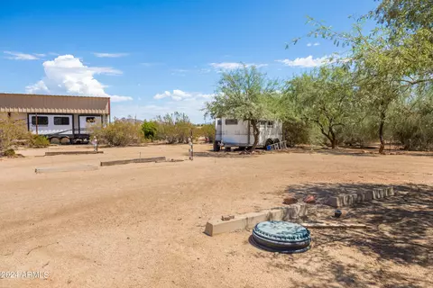 Exterior - 1525 W Maddock Rd, Phoenix, AZ 85086 photo 23 of 26