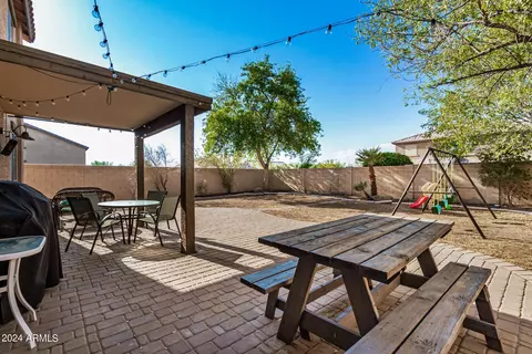 2356 W Barwick Dr, Phoenix, AZ 85085