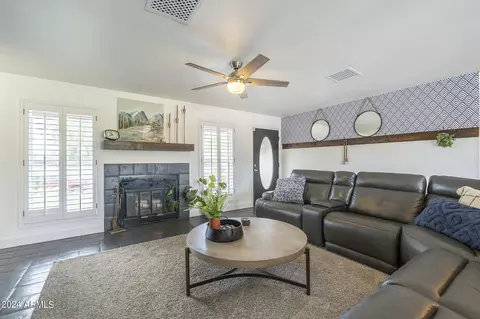2558 E Pueblo Ave, Mesa, AZ 85204 photo 16