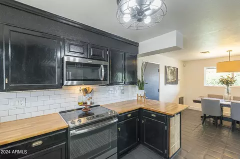 2558 E Pueblo Ave, Mesa, AZ 85204 photo 3