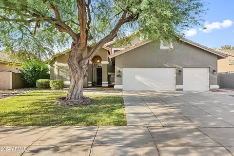 230 E Appaloosa Ct, Gilbert, AZ 85296