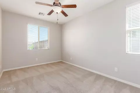2264 S Wallrade Ln, Gilbert, AZ 85295 photo 32