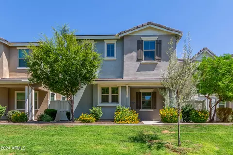 2264 S Wallrade Ln, Gilbert, AZ 85295