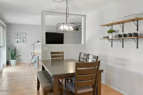 2033 E Carson Dr, Tempe, AZ 85282 photo 7