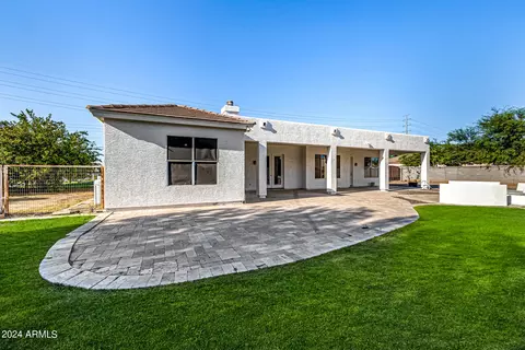 Exterior - 2565 E Queen Creek Rd, Gilbert, AZ 85297 photo 33 of 50