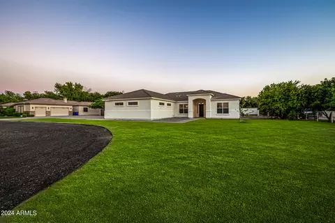 Other - 2565 E Queen Creek Rd, Gilbert, AZ 85297 photo 1 of 38