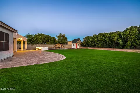 Exterior - 2565 E Queen Creek Rd, Gilbert, AZ 85297 photo 11 of 50