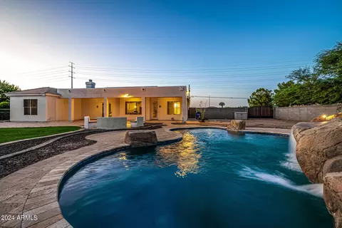 Exterior - 2565 E Queen Creek Rd, Gilbert, AZ 85297 photo 19 of 50