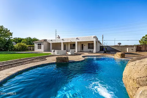 Exterior - 2565 E Queen Creek Rd, Gilbert, AZ 85297 photo 39 of 50
