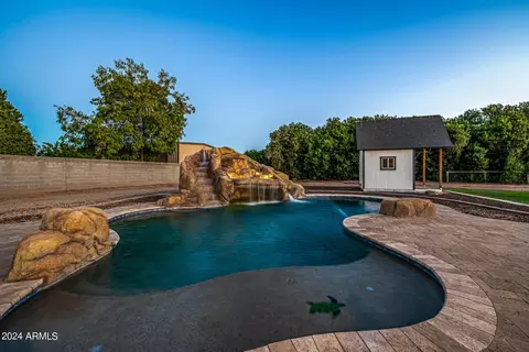Exterior - 2565 E Queen Creek Rd, Gilbert, AZ 85297 photo 16 of 50