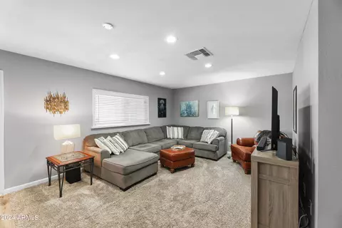 414 W Kerry Ln, Phoenix, AZ 85027 photo 12
