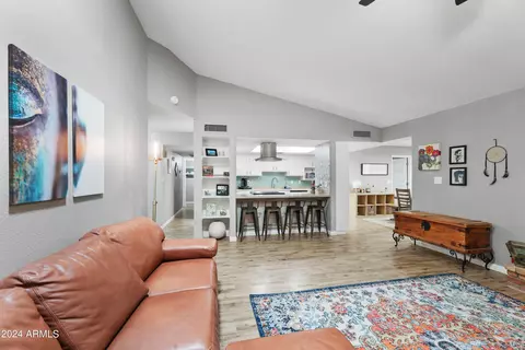 414 W Kerry Ln, Phoenix, AZ 85027 photo 6
