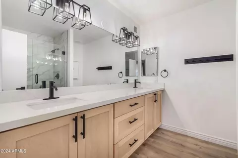 2177 E Apollo Ave, Tempe, AZ 85283 photo 4