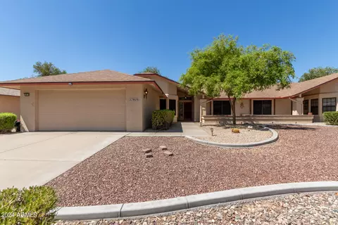 19510 N 142nd Dr, Sun City West, AZ 85375