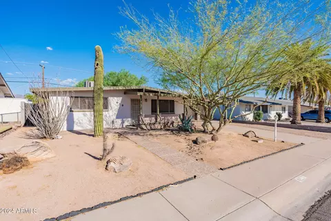 419 S Cardinal Dr, Apache Junction, AZ 85120 photo 2