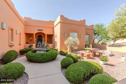 Exterior - 844 E Desert Dr, Globe, AZ 85501 photo 2 of 16
