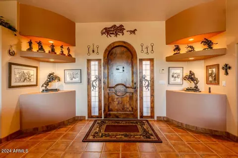 Entry Way - 844 E Desert Dr, Globe, AZ 85501 photo 1 of 1