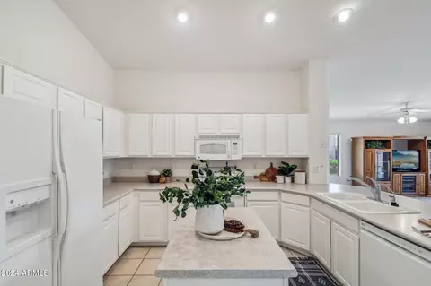 4631 E Alfalfa Dr, Gilbert, AZ 85298 photo 10