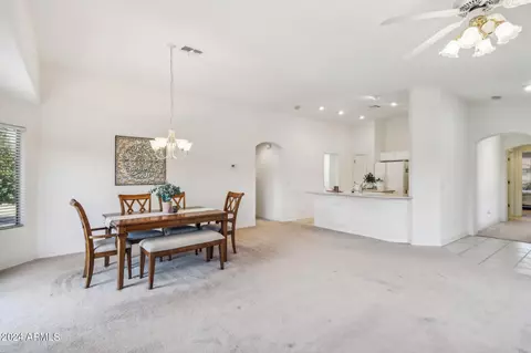 4631 E Alfalfa Dr, Gilbert, AZ 85298 photo 8