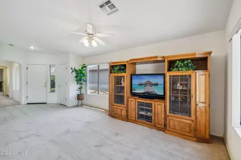 4631 E Alfalfa Dr, Gilbert, AZ 85298 photo 4