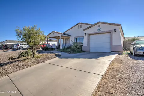9105 W Magnum Dr, Arizona City, AZ 85123