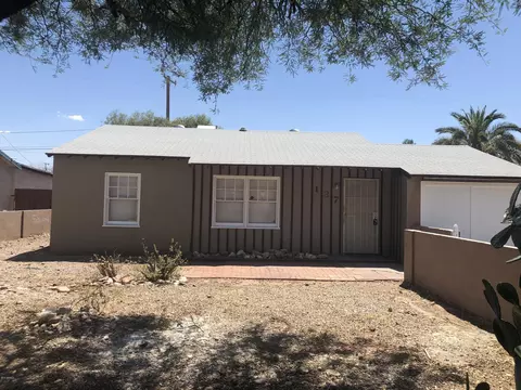 137 E La Cienega Ave, Goodyear, AZ 85338