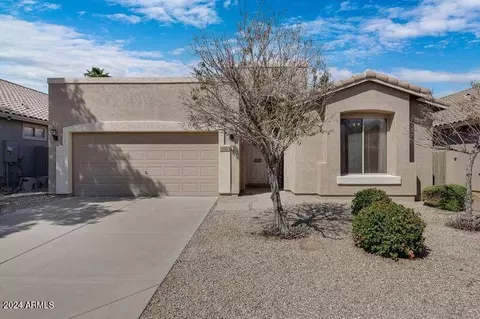 226 E Canary Ct, San Tan Valley, AZ 85143