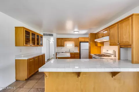 315 E Pierce St, Tempe, AZ 85288 photo 2