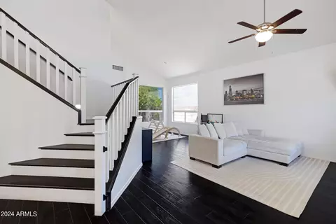 1016 E Mountain Sage Dr, Phoenix, AZ 85048 photo 4