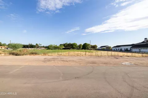 142 E __ E Appleby Rd #-, Chandler, AZ 85286 photo 5