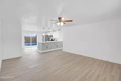 7409 W Roma Ave, Phoenix, AZ 85033 photo 6