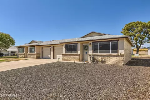 10418 N 97th Dr #B, Peoria, AZ 85345
