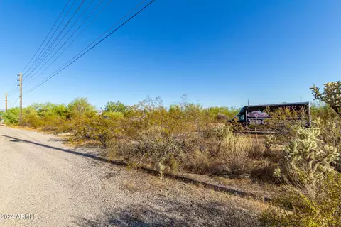 107 E Nn E Quarterline Rd E #-, Mesa, AZ 85207 photo 2