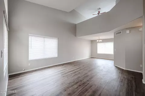 4502 E Bannock St, Phoenix, AZ 85044 photo 7
