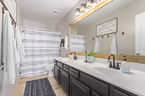 2124 S Stuart Ave, Gilbert, AZ 85295 photo 17