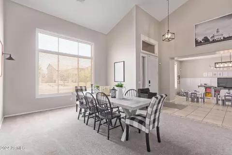 2124 S Stuart Ave, Gilbert, AZ 85295 photo 3