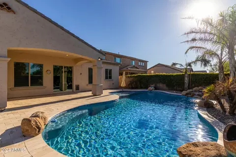 Exterior - 2982 E Derringer Way, Gilbert, AZ 85297 photo 7 of 17