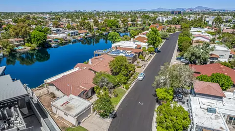 View/Area - 1065 E Sandpiper Dr, Tempe, AZ 85283 photo 2 of 13