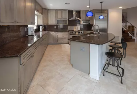 Kitchen - 1065 E Sandpiper Dr, Tempe, AZ 85283 photo 2 of 7