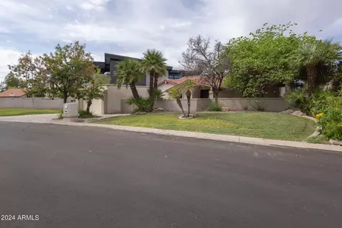 Exterior - 1065 E Sandpiper Dr, Tempe, AZ 85283 photo 16 of 21
