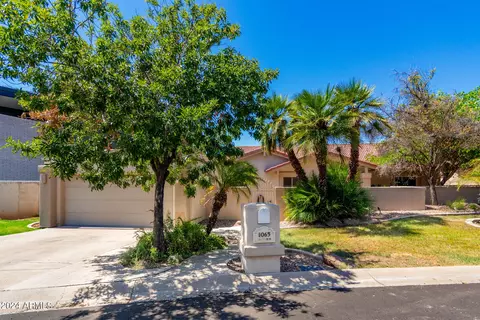 Exterior - 1065 E Sandpiper Dr, Tempe, AZ 85283 photo 2 of 21