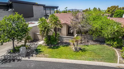 Exterior - 1065 E Sandpiper Dr, Tempe, AZ 85283 photo 8 of 21