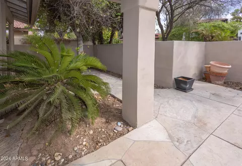 Exterior - 1065 E Sandpiper Dr, Tempe, AZ 85283 photo 11 of 21