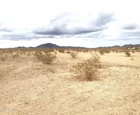 97 S Nn S 418th Ave #..., Tonopah, AZ 85354