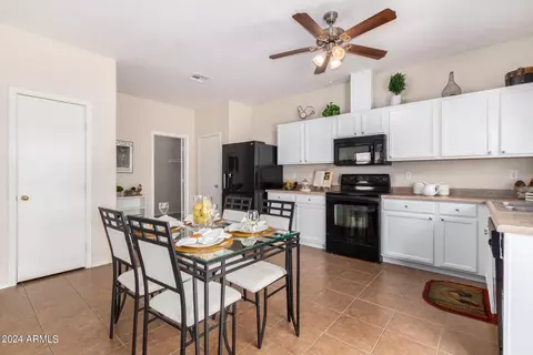 7005 W Lincoln St, Peoria, AZ 85345