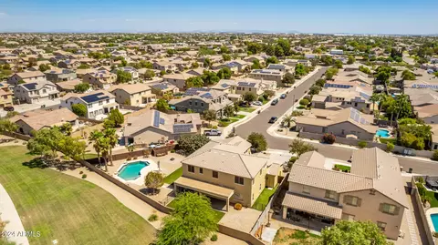 2112 S 168th Dr, Goodyear, AZ 85338