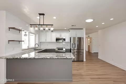4229 E Acoma Dr, Phoenix, AZ 85032 photo 7