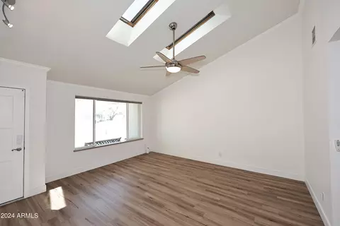 4229 E Acoma Dr, Phoenix, AZ 85032 photo 3