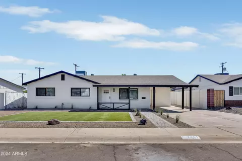 7301 E Garfield St, Scottsdale, AZ 85257